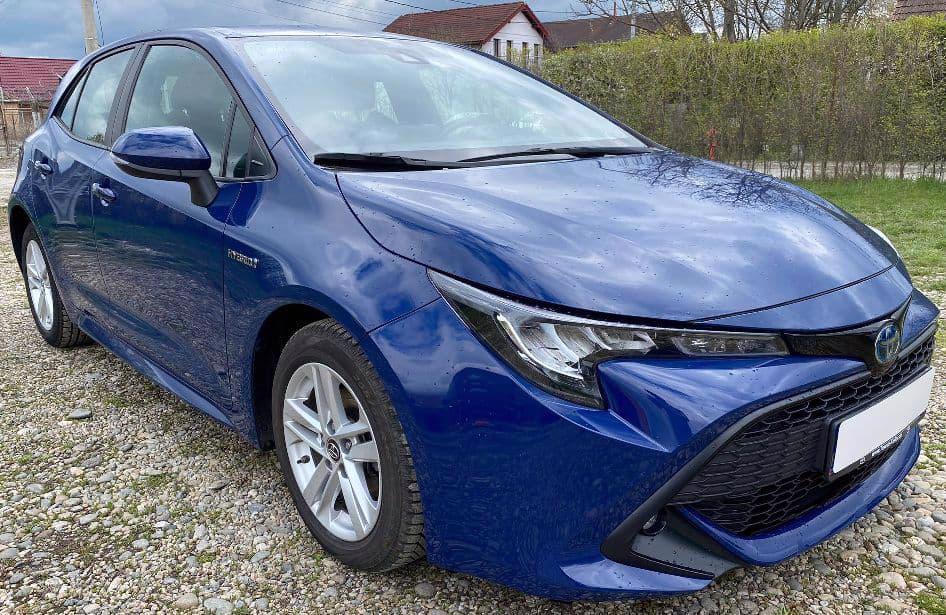 Toyota Corolla automatic 1.8 hybrid gas/electric